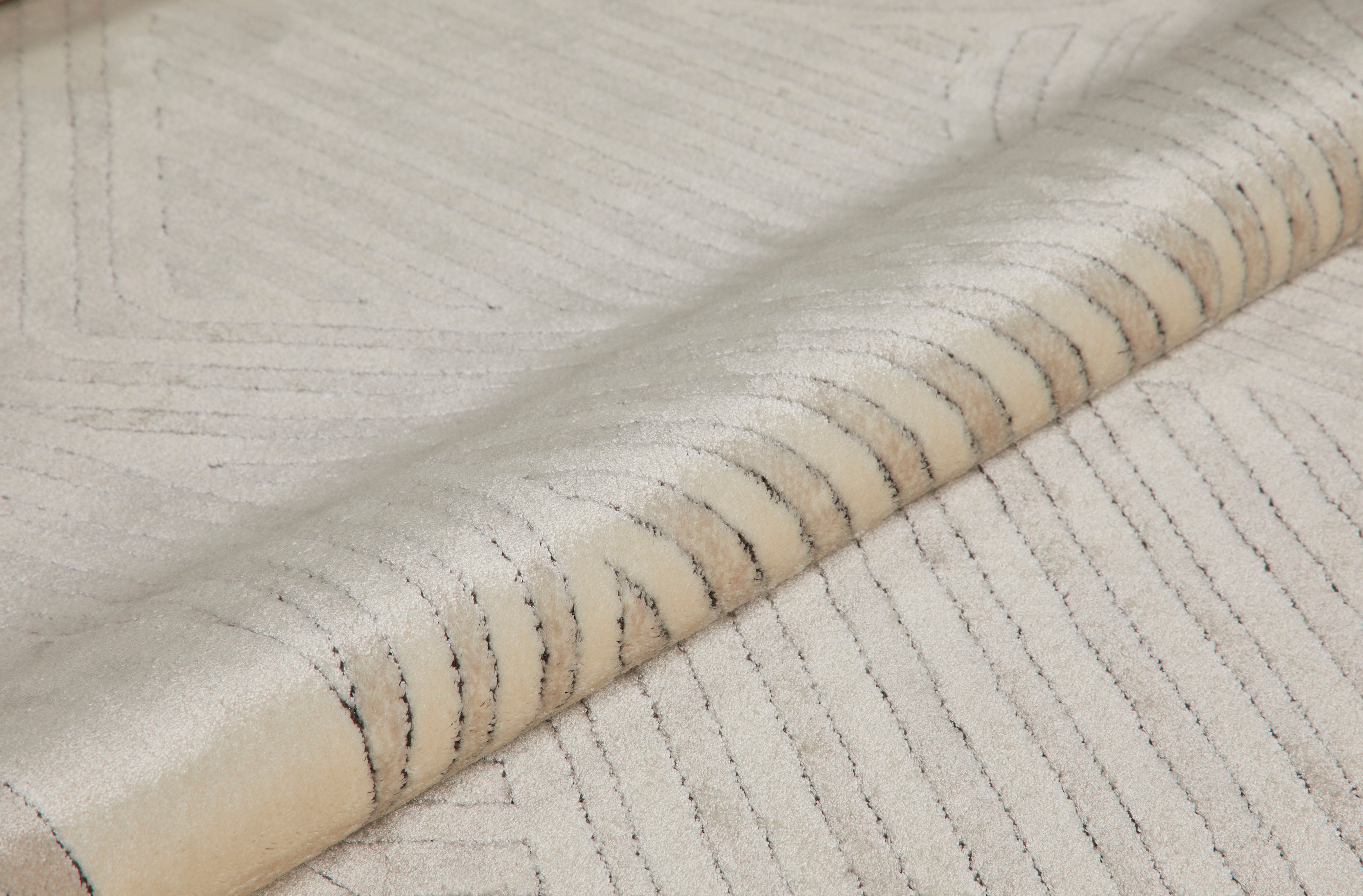 Concept Looms Lugano LUG05 Light Grey/Ivory Large Rectangle Rug